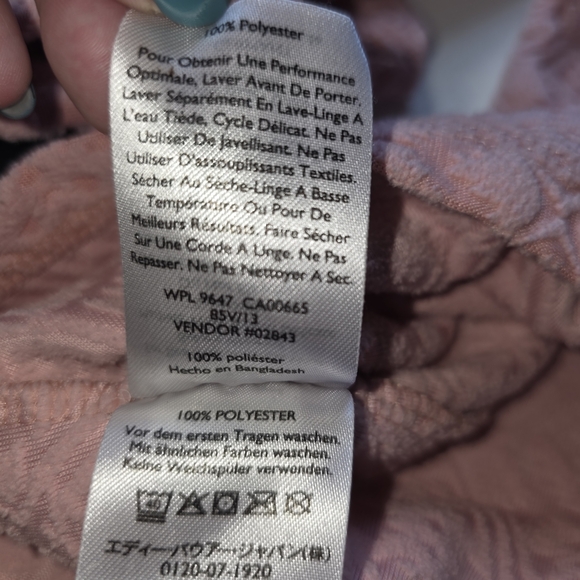 Eddie Bauer Textured Pink Quarter Zip Pullover Long sleeves XL 100% Polyester - Picture 7 of 8